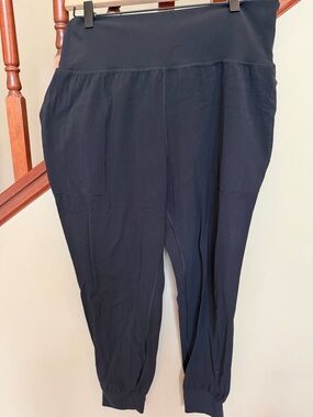 Athleta Black Saturation Jogger
